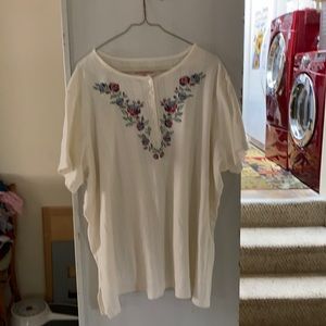 Woman Within 2X 26/28 cream tunic w/floral trim